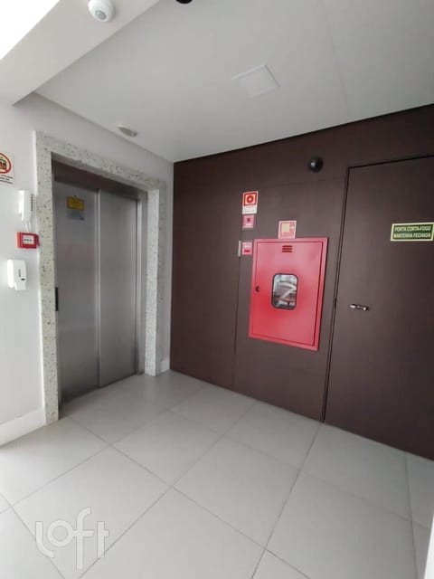 Image 24 - 273552